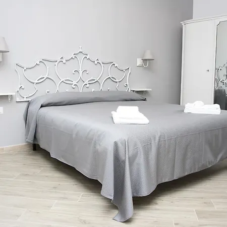 Apartmán Gens Claudia, Vatican Luxury Řím